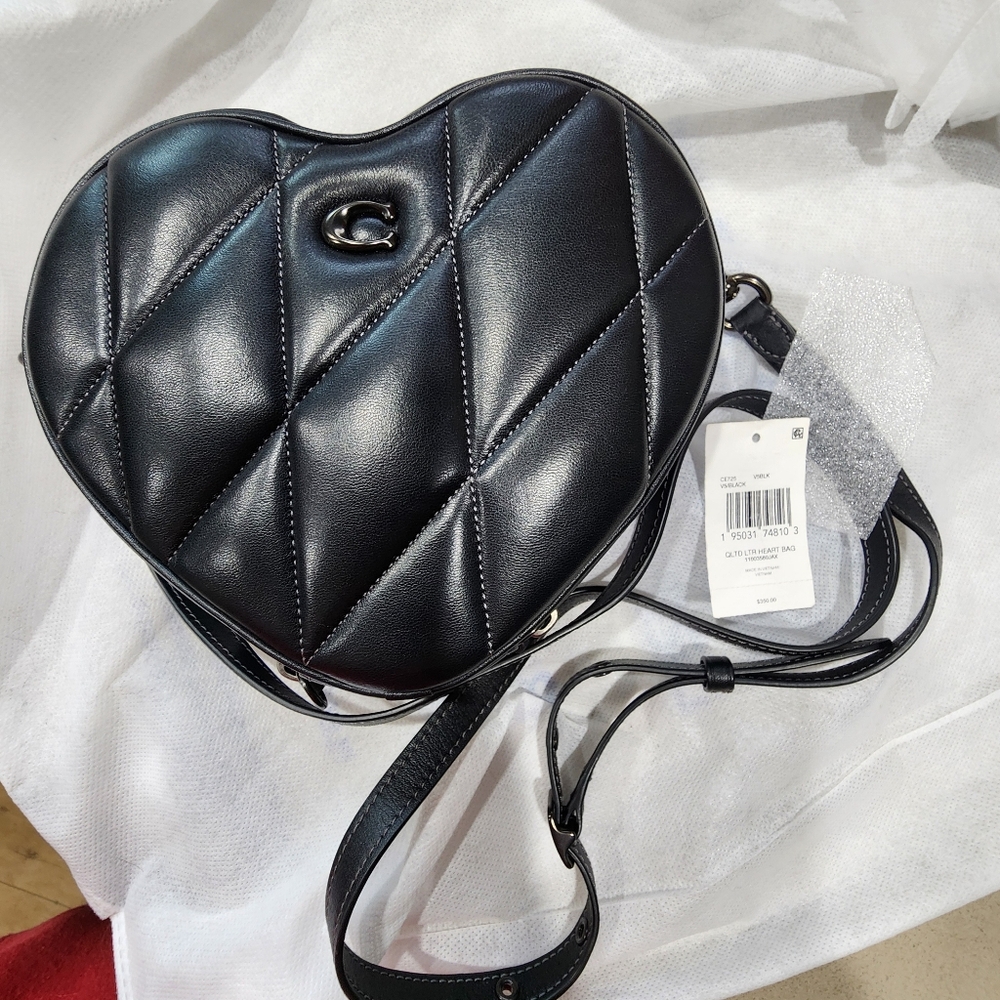 Large Coach Black Quilted Heart-Shaped Crossbody Bag Missing Hang Tag.